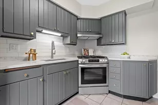 2065 S 70th St, West Allis, WI 53219 - Photo 22