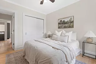 2065 S 70th St, West Allis, WI 53219 - Photo 14