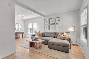 4632 N Bartlett Ave, Whitefish Bay, WI 53211 - Photo 8