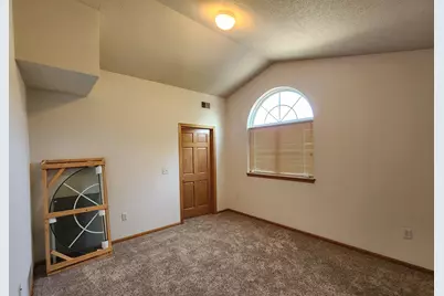 17740 W Jacobs Dr, New Berlin, WI 53146 - Photo 24