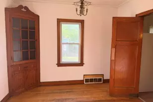 2428 W Roosevelt Dr, Milwaukee, WI 53209 - Photo 8
