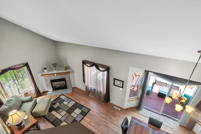 1208  Kennedy Dr, Hartford, WI 53027 - Photo 12