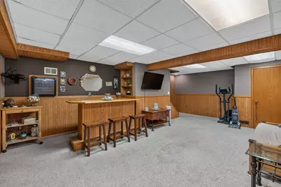 1208  Kennedy Dr, Hartford, WI 53027 - Photo 16