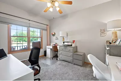 6732 S Yale Dr, Franklin, WI 53132 - Photo 16