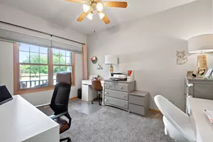 6732 S Yale Dr, Franklin, WI 53132 - Photo 16