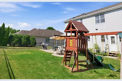 6732 S Yale Dr, Franklin, WI 53132 - Photo 34