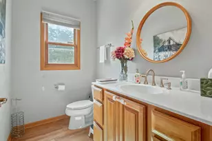 6732 S Yale Dr, Franklin, WI 53132 - Photo 28