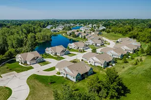 N55W35032 Coastal Ave, Oconomowoc, WI 53066 - Photo 4