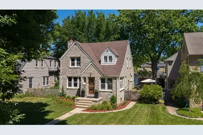 5244 N Shoreland Ave, Whitefish Bay, WI 53217 - Photo 1