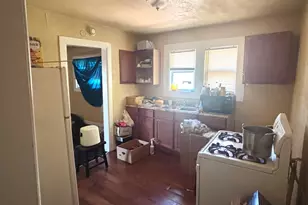 2208 W Locust St, Milwaukee, WI 53206 - Photo 24