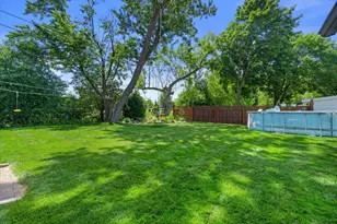 3250 S 105th St, West Allis, WI 53227 - Photo 38