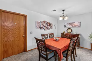 191 Bur Oak Ln, Grafton, WI 53024 - Photo 6