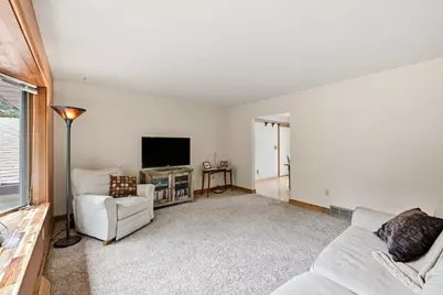 4751 E Oakview Dr, Milton, WI 53563 - Photo 6