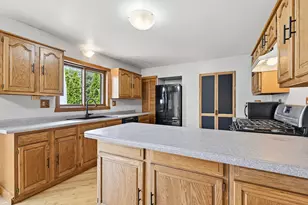 4751 E Oakview Dr, Milton, WI 53563 - Photo 10