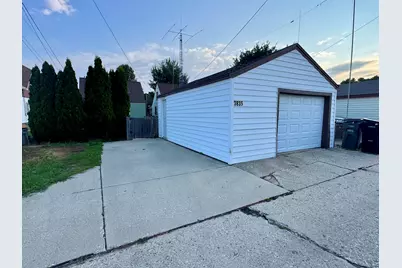 3835 E Holmes Ave, Cudahy, WI 53110 - Photo 14