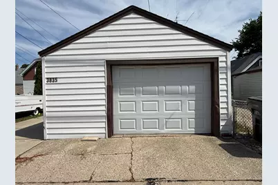 3835 E Holmes Ave, Cudahy, WI 53110 - Photo 24
