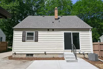 1020 S 111th St, West Allis, WI 53214 - Photo 30