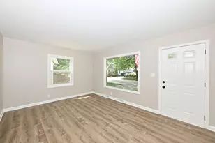 1020 S 111th St, West Allis, WI 53214 - Photo 2