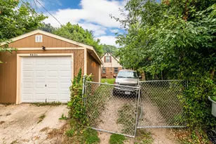 4631 W Keefe Ave, Milwaukee, WI 53216 - Photo 8