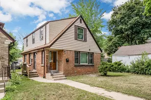 4631 W Keefe Ave, Milwaukee, WI 53216 - Photo 1