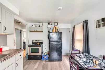 4631 W Keefe Ave, Milwaukee, WI 53216 - Photo 14