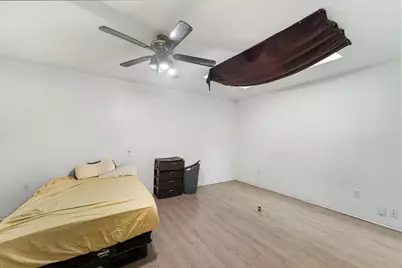 3015 S 13th St #3017, Milwaukee, WI 53215 - Photo 8
