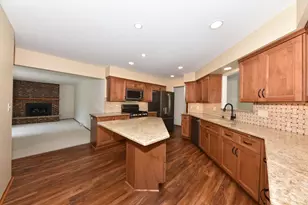 6126 S Merrill Ave, Cudahy, WI 53110 - Photo 14