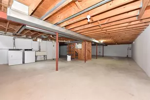 6126 S Merrill Ave, Cudahy, WI 53110 - Photo 32