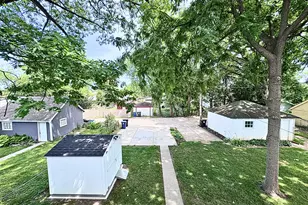 1621 Blaine Ave, Racine, WI 53405 - Photo 10
