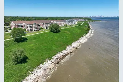 4130 S Lake Dr #278, Saint Francis, WI 53235 - Photo 36