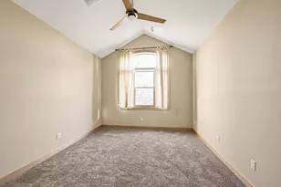 7513 W Tuckaway Pines Cir, Franklin, WI 53132 - Photo 20