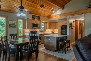 2712 Nagawicka Ave, Delafield, WI 53018 - Photo 4