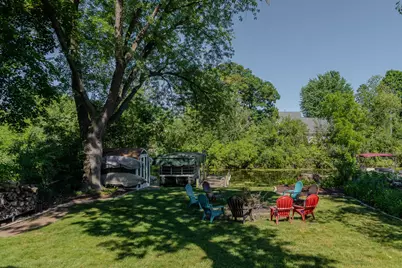 2712  Nagawicka Ave, Delafield, WI 53018 - Photo 26