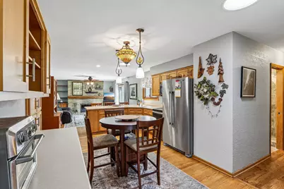 36651  Prairie Dr, Summit, WI 53066 - Photo 10