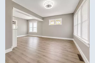 5330 N 36th St, Milwaukee, WI 53209 - Photo 2