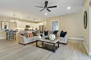 9214 66th Ave, Pleasant Prairie, WI 53158 - Photo 6
