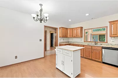 N114W19759  Woodberry Pass, Germantown, WI 53022 - Photo 18