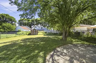 2915 E Allerton Ave, Saint Francis, WI 53235 - Photo 36