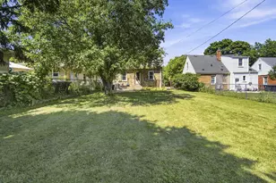 2915 E Allerton Ave, Saint Francis, WI 53235 - Photo 38