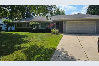 7469 N 51st Blvd, Milwaukee, WI 53223 - Photo 1