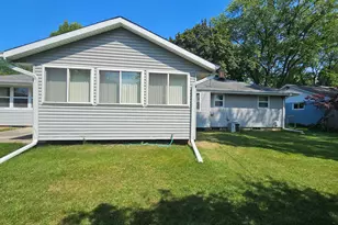 7469 N 51st Blvd, Milwaukee, WI 53223 - Photo 2