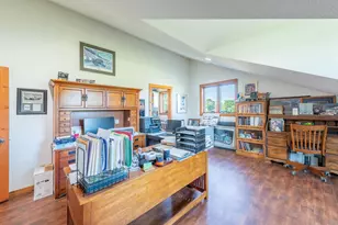 22200 W 6 Mile Rd, Racine, WI 53126 - Photo 32