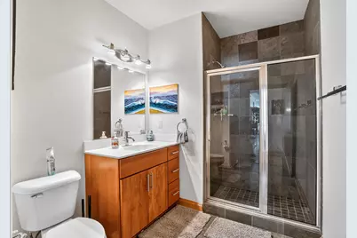 545 E Wells St #303, Milwaukee, WI 53202 - Photo 18