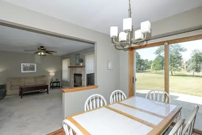 8795 S Lizanne Dr, Oak Creek, WI 53154 - Photo 18