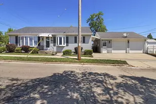 3818 68th St, Kenosha, WI 53142 - Photo 24