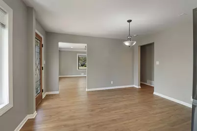 3818  68th St, Kenosha, WI 53142 - Photo 8