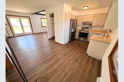 W174N9459  Devon Wood Rd, Menomonee Falls, WI 53051 - Photo 4
