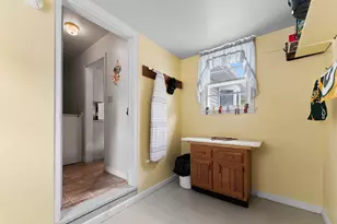 120 Vernon St, Algoma, WI 54201 - Photo 36