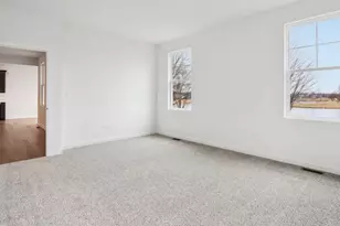 557 Revere St, Burlington, WI 53105 - Photo 14
