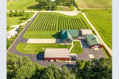 22200 W 6 Mile Rd, Racine, WI 53126 - Photo 6